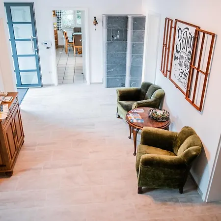 Gaestehaus Meiwes לינה וארוחת בוקר Delbrück